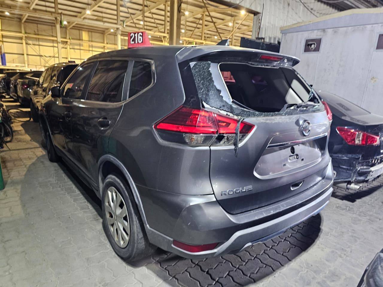 NISSAN ROGUE 2017 - Marhaba Auction Used Cars - Image 6