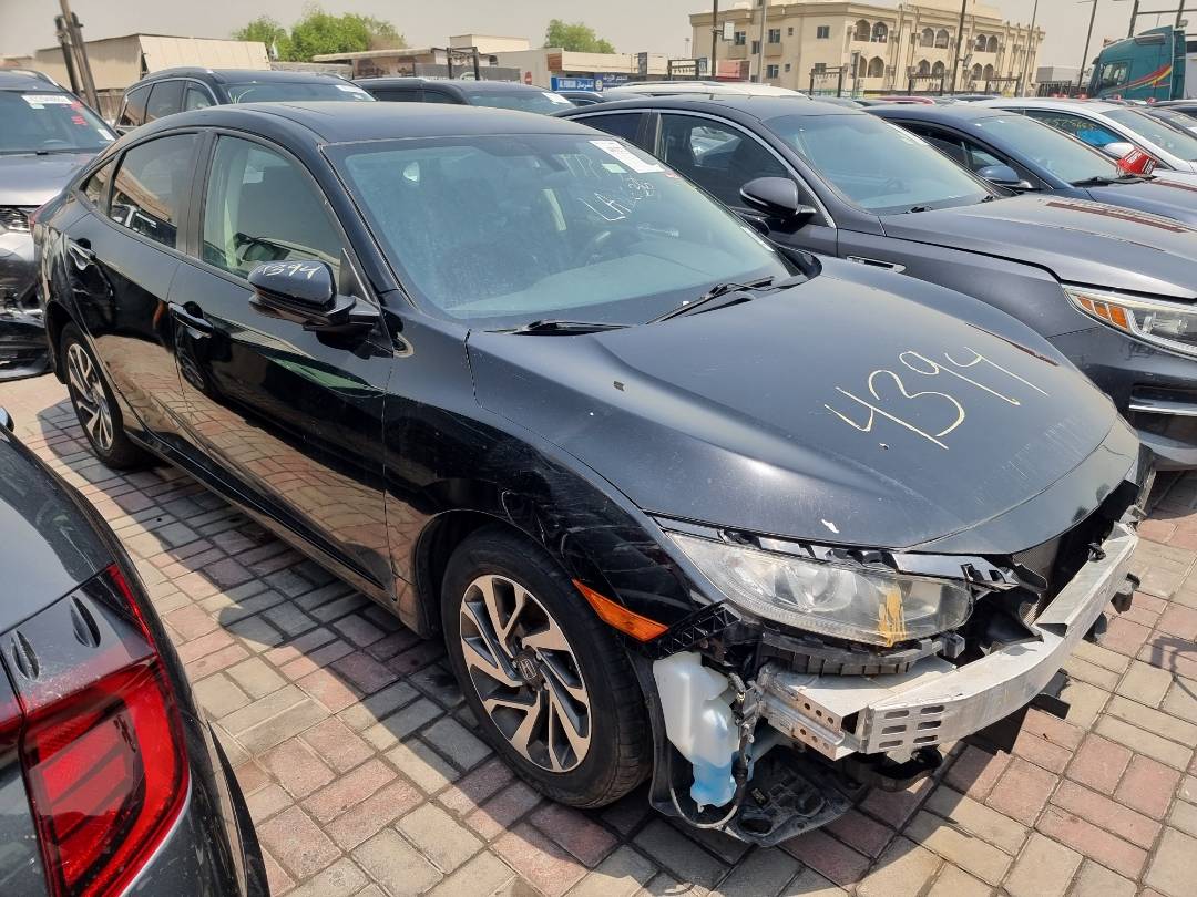 2018 HONDA CIVIC — 92527 Miles — Lot 12548574 — Souq - Marhaba Auctions Used Cars - Image 4