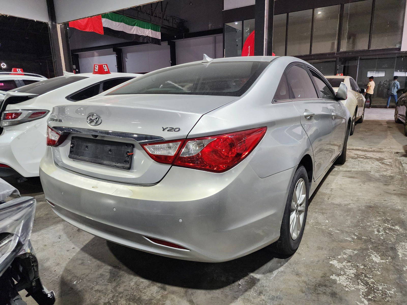 2012 HYUNDAI SONATA — 161487 KM — Lot 419481 — Al Quoz - Marhaba Auctions Used Cars - Image 4