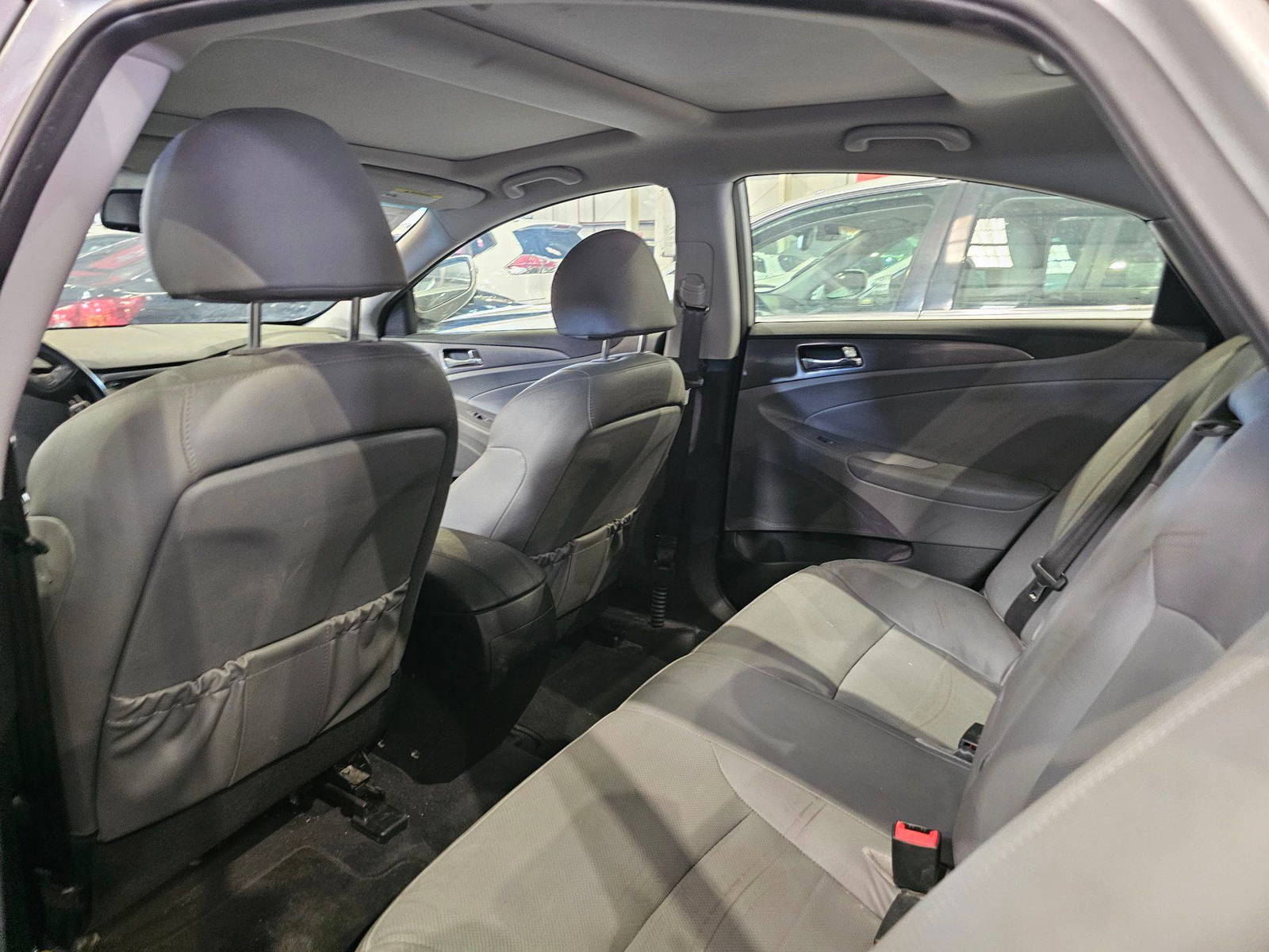 2015 HYUNDAI SONATA — 80181 Miles — Lot 5FA120610 — Main - Marhaba Auctions Used Cars - Image 7
