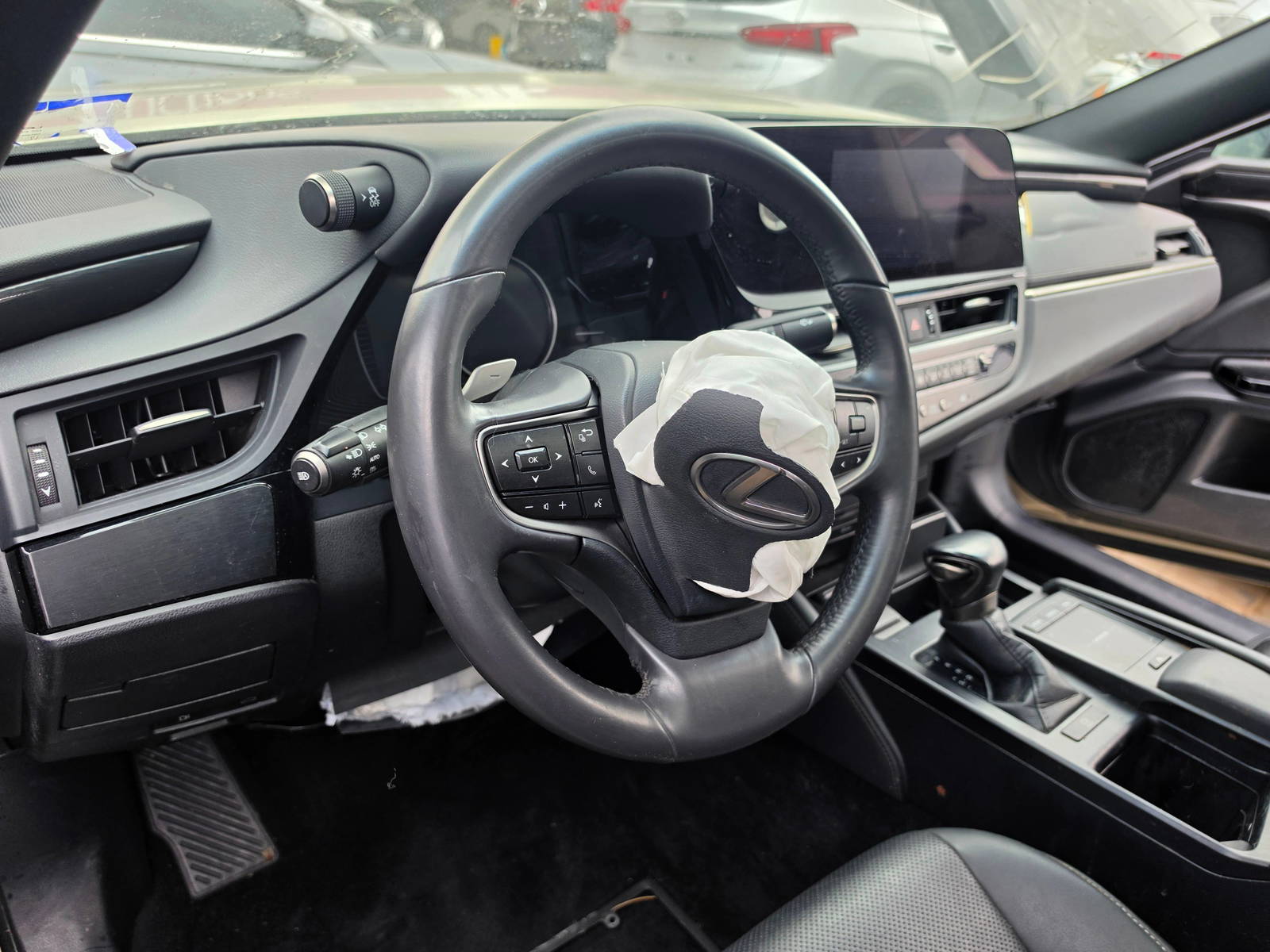 2022 LEXUS ES 350 — 71733 Miles — Lot NU114732 - Marhaba Auctions Used Cars - Image 8