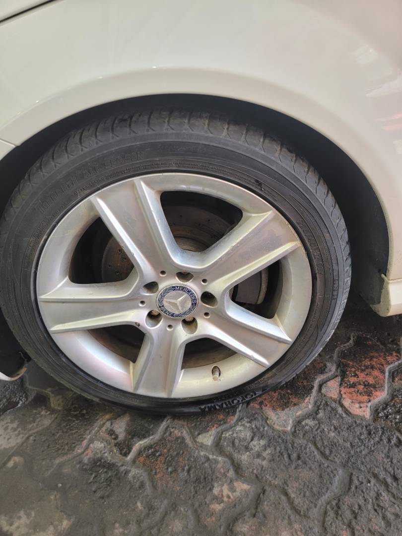 2011 MERCEDES BENZ C300 — 133906 Miles — Lot F8BB7BR145129 — Main - Marhaba Auctions Used Cars - Image 6