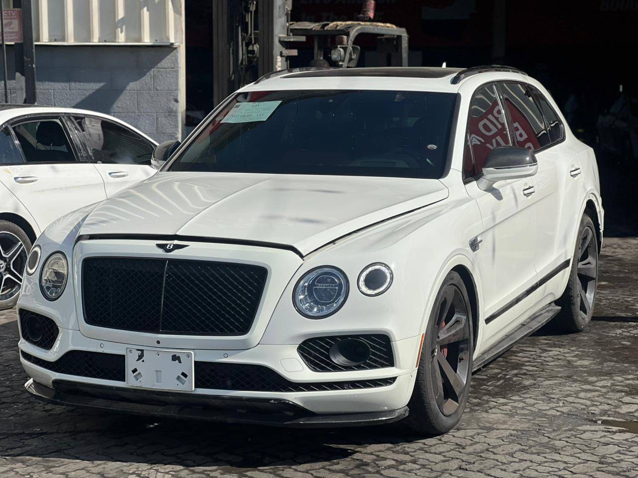 BENTLEY BENTAYGA 2019 - Marhaba Auction Used Cars - Image 3