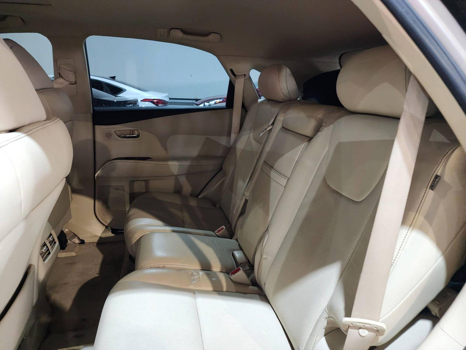 2014 LEXUS RX 350 — 132114 Miles — Lot 143812 — Al Quoz - Marhaba Auctions Used Cars - Image 6
