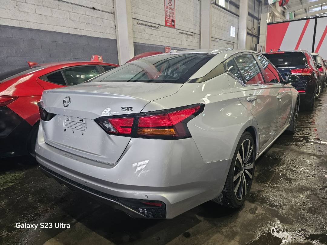 2020 NISSAN ALTIMA — 259075 KM — Lot LC182646 — Main - Marhaba Auctions Used Cars - Image 3