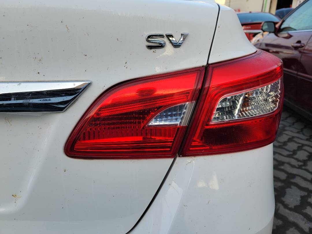 2019 NISSAN SENTRA — 83393 Miles — Lot 37569811 - Marhaba Auctions Used Cars - Image 9
