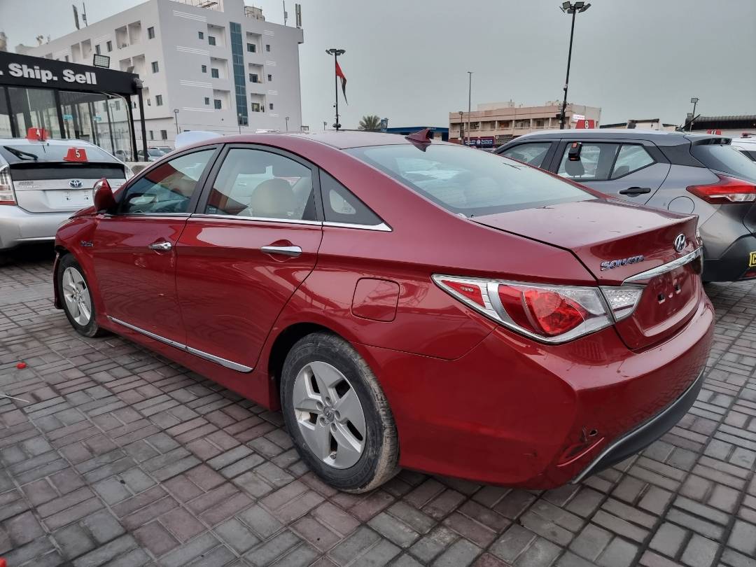 2012 HYUNDAI SONATA — 173299 Miles — Lot 214587 — Ind. 12 - Marhaba Auctions Used Cars - Image 4