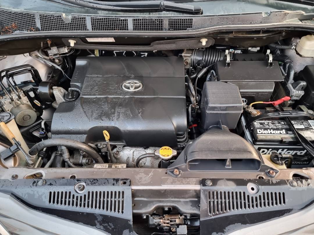 2013 TOYOTA SIENNA — 217661 Miles — Lot 354214 — Ind. 12 - Marhaba Auctions Used Cars - Image 11