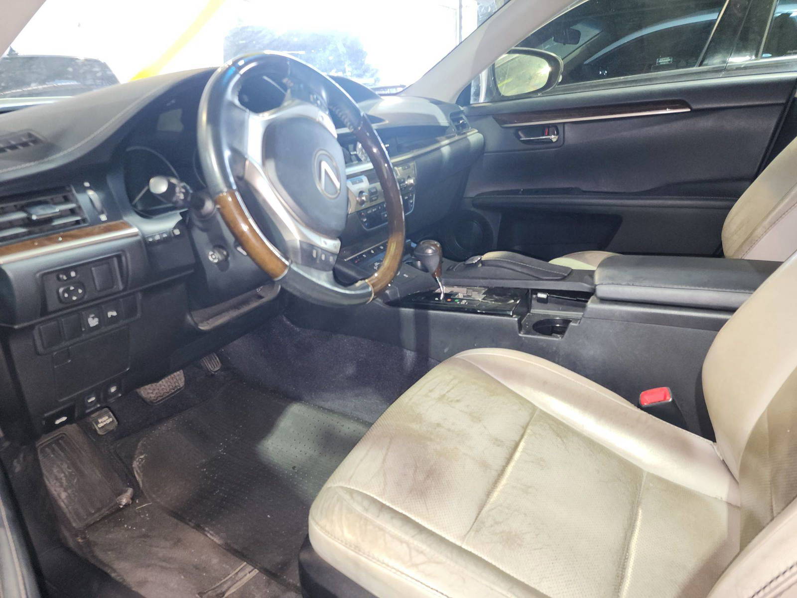 LEXUS ES 350 2014 - Marhaba Auction Used Cars - Image 9