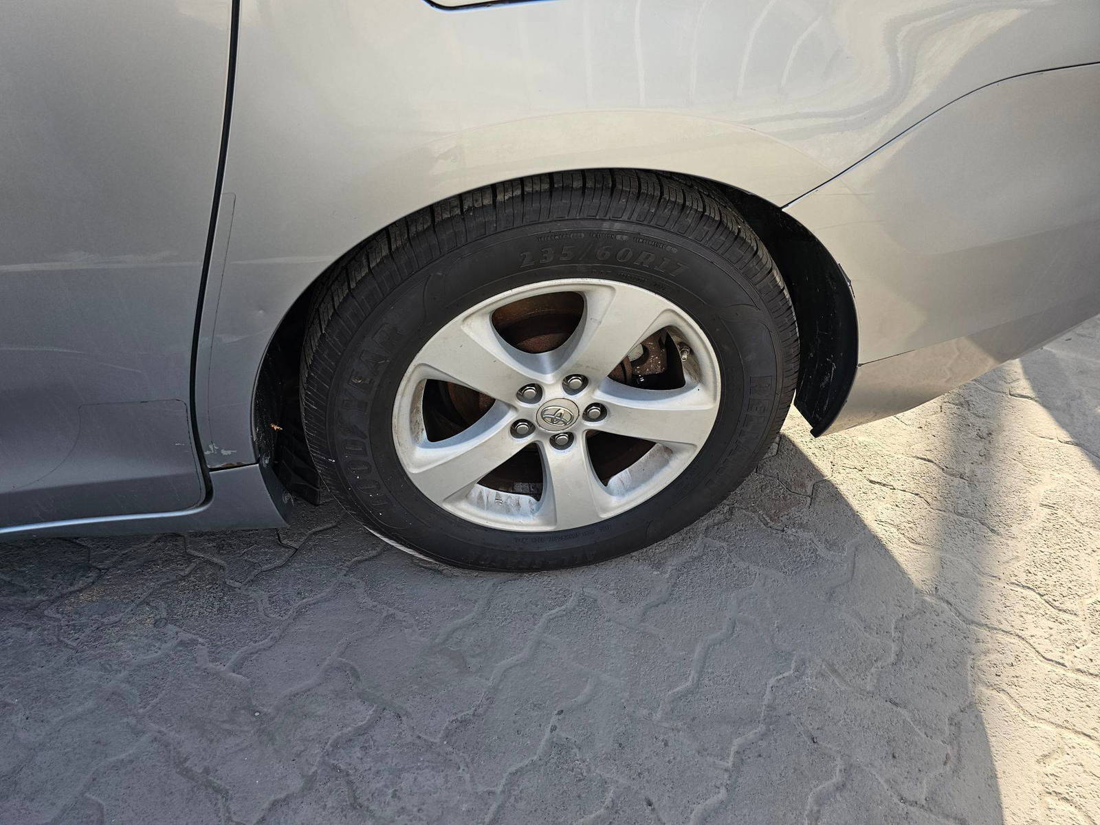 TOYOTA SIENNA 2011 - Marhaba Auction Used Cars - Image 6