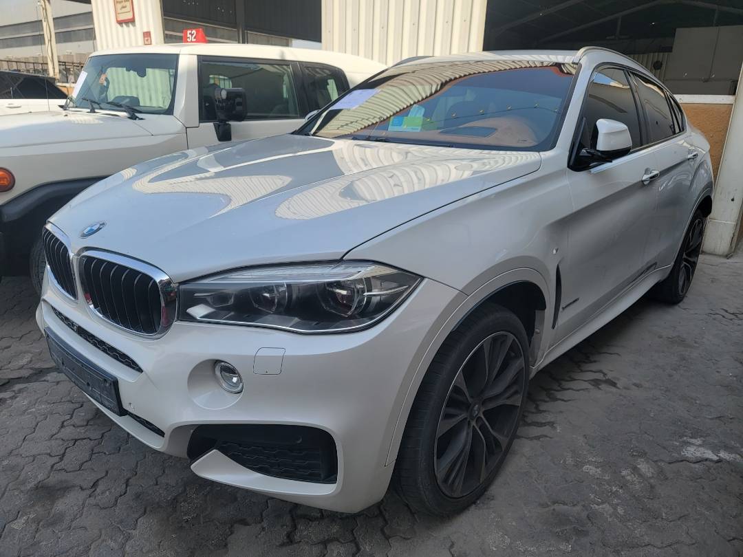 2018 BMW X6 — 72660 KM — Lot J0Y35271 — Main - Marhaba Auctions Used Cars - Image 4
