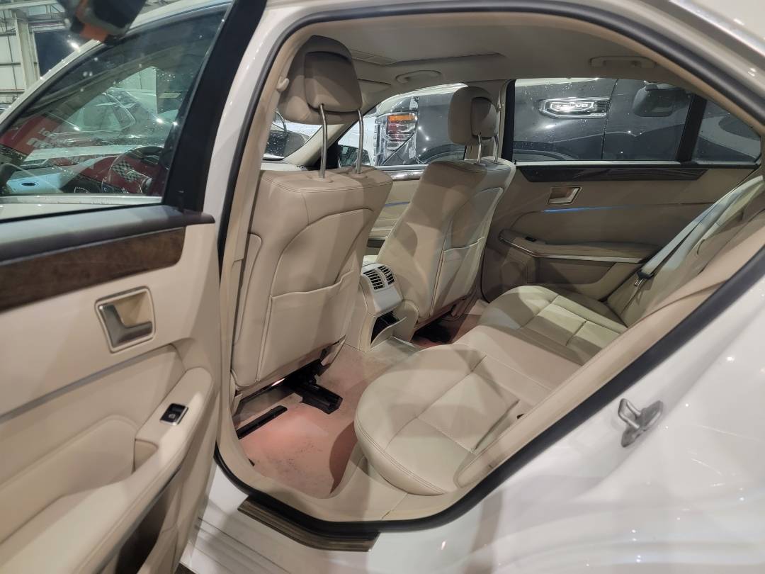 2014 MERCEDES BENZ E 350 — 125713 Miles — Lot 0EB003465 — Main - Marhaba Auctions Used Cars - Image 6