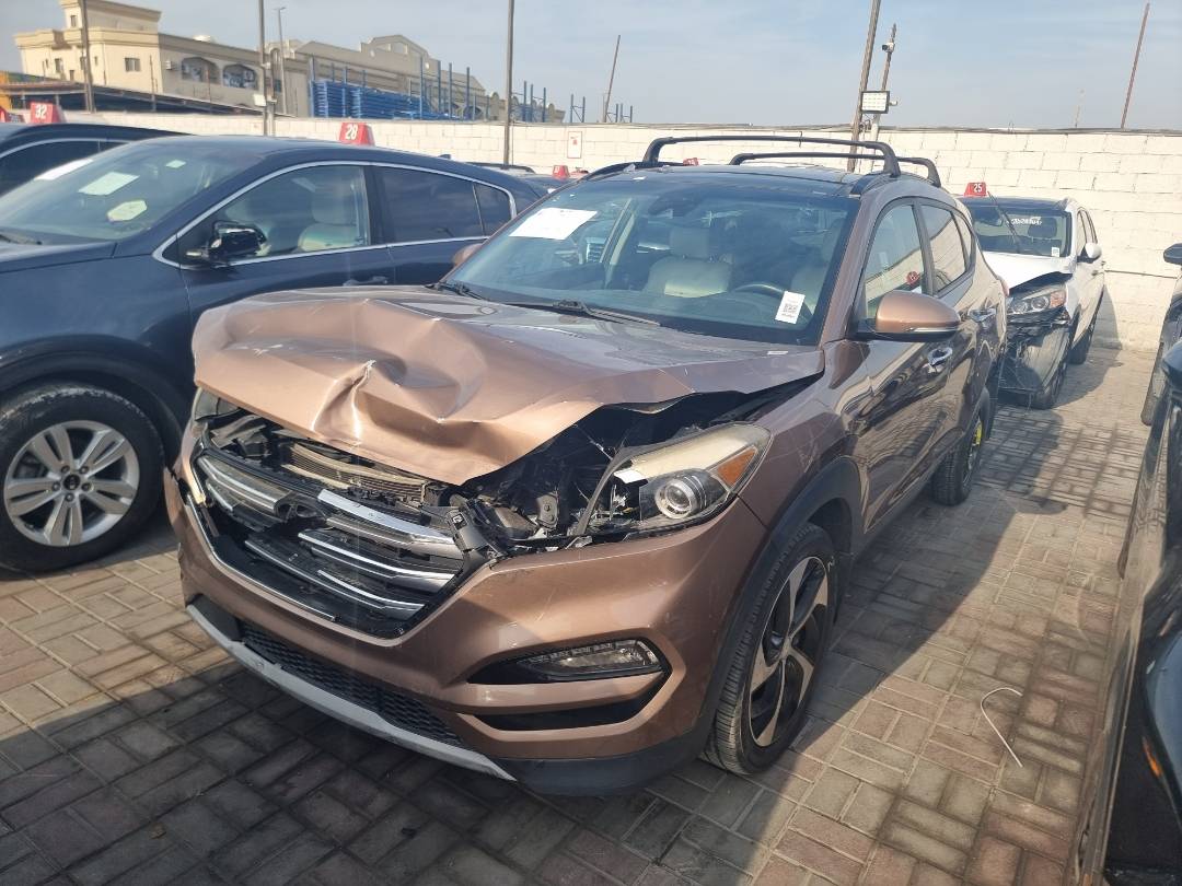 2017 HYUNDAI TUCSON — 95498 Miles — Lot U328819 — Ind. 12 - Marhaba Auctions Used Cars - Image 4