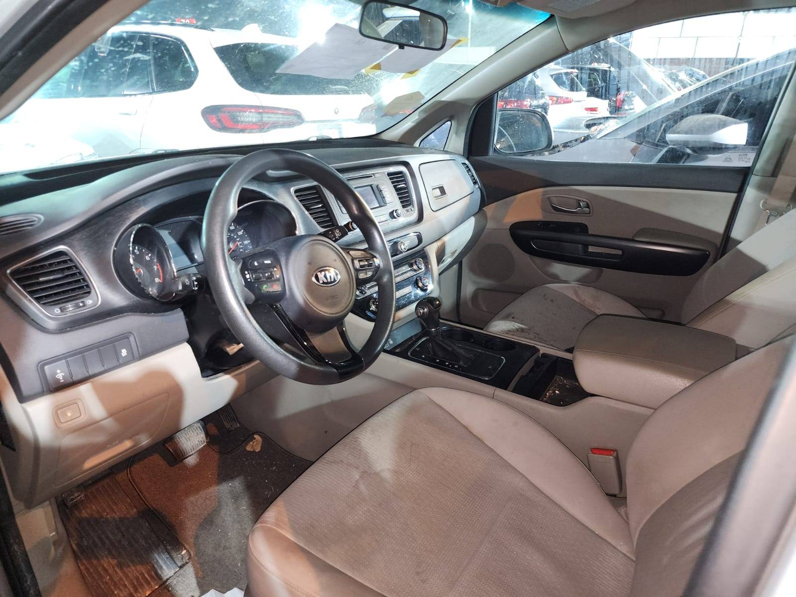 2016 KIA SEDONA — 160020 Miles — Lot 43778484 — Main - Marhaba Auctions Used Cars - Image 5
