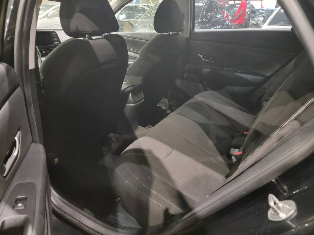 2022 HYUNDAI ELANTRA — 91016 KM — Lot U022777 — Main - Marhaba Auctions Used Cars - Image 6