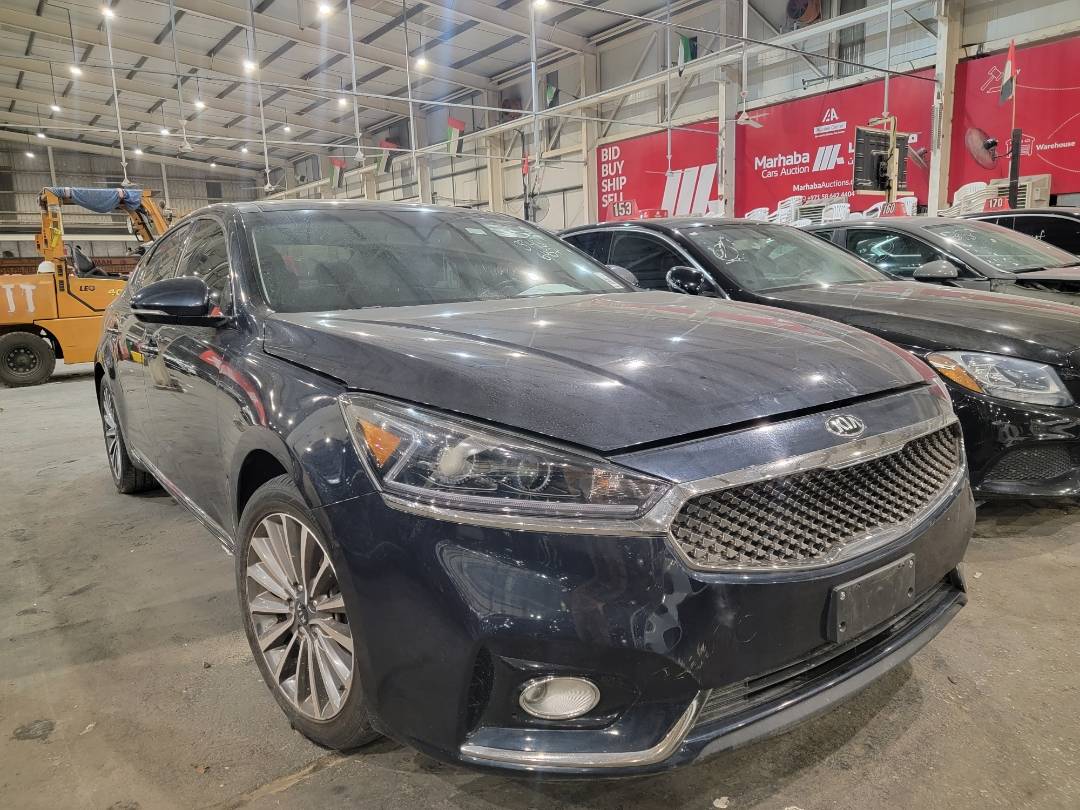 2017 KIA CADENZA — 112291 Miles — Lot 39436457 — Souq - Marhaba Auctions Used Cars - Image 4
