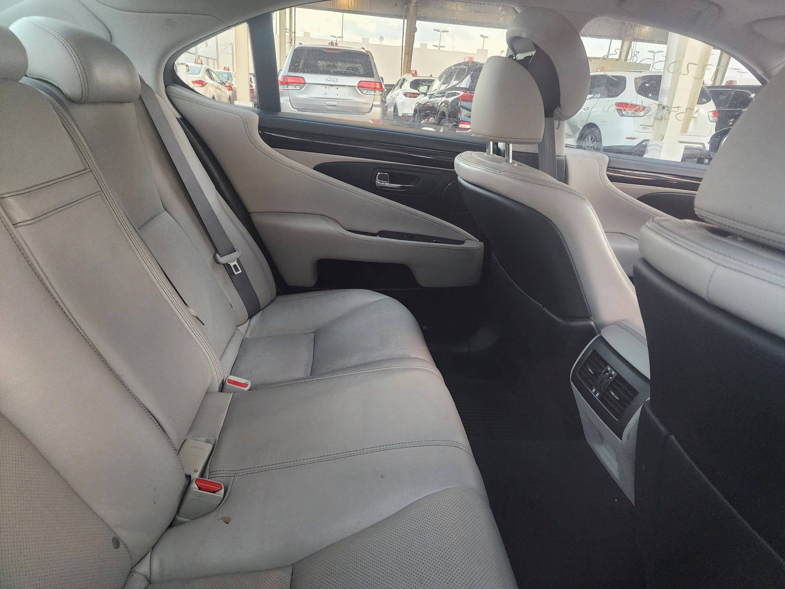 2014 LEXUS LS 460 — 135061 Miles — Lot 56103062 - Marhaba Auctions Used Cars - Image 10