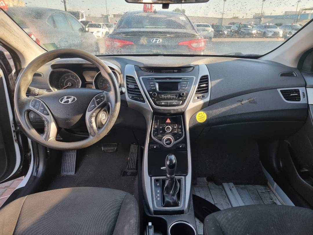 2015 HYUNDAI ELANTRA — 274714 KM — Lot 125487 — Ind. 12 - Marhaba Auctions Used Cars - Image 8