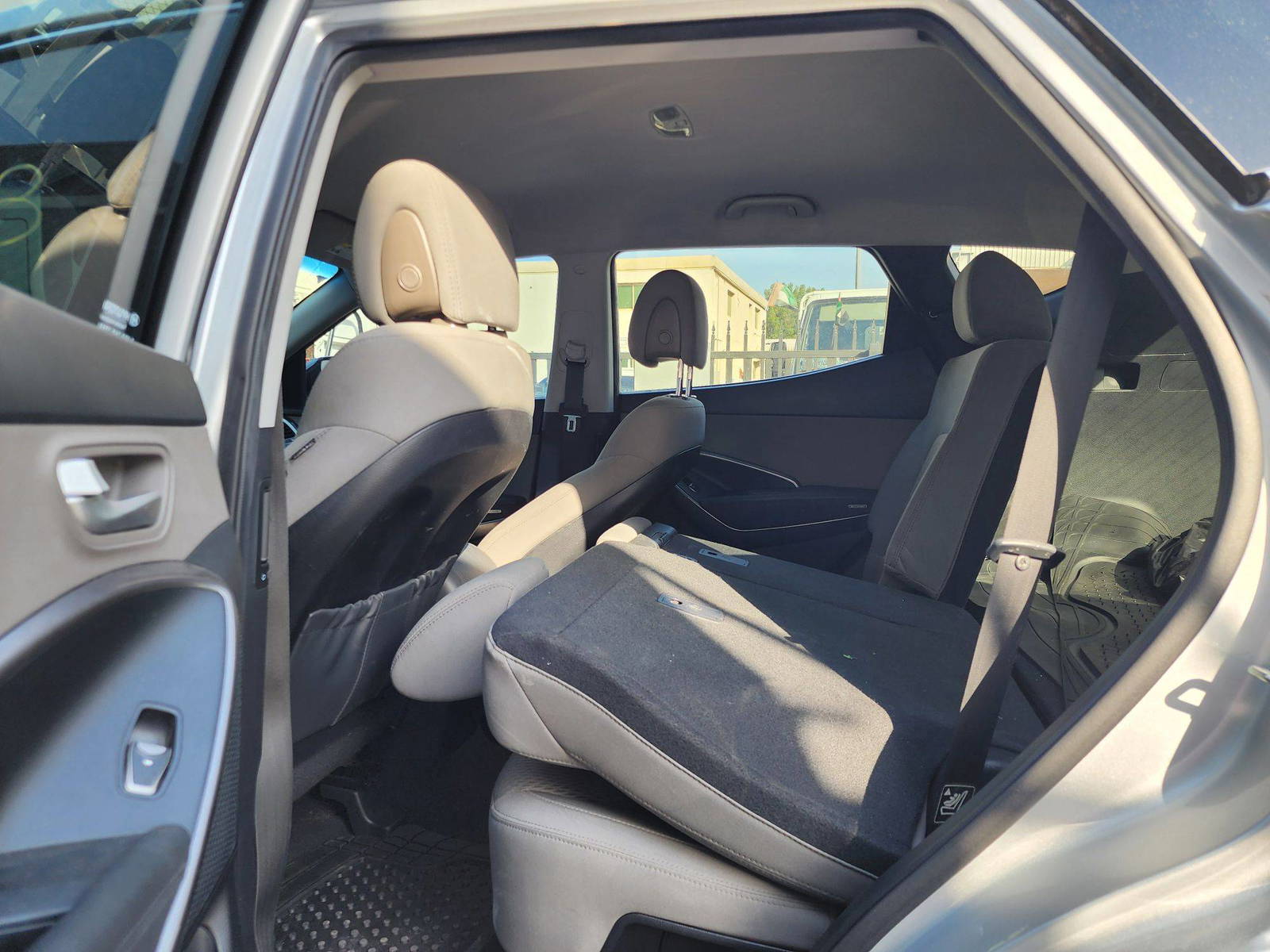 HYUNDAI SANTA FE SPORT 2018 - Marhaba Auction Used Cars - Image 7