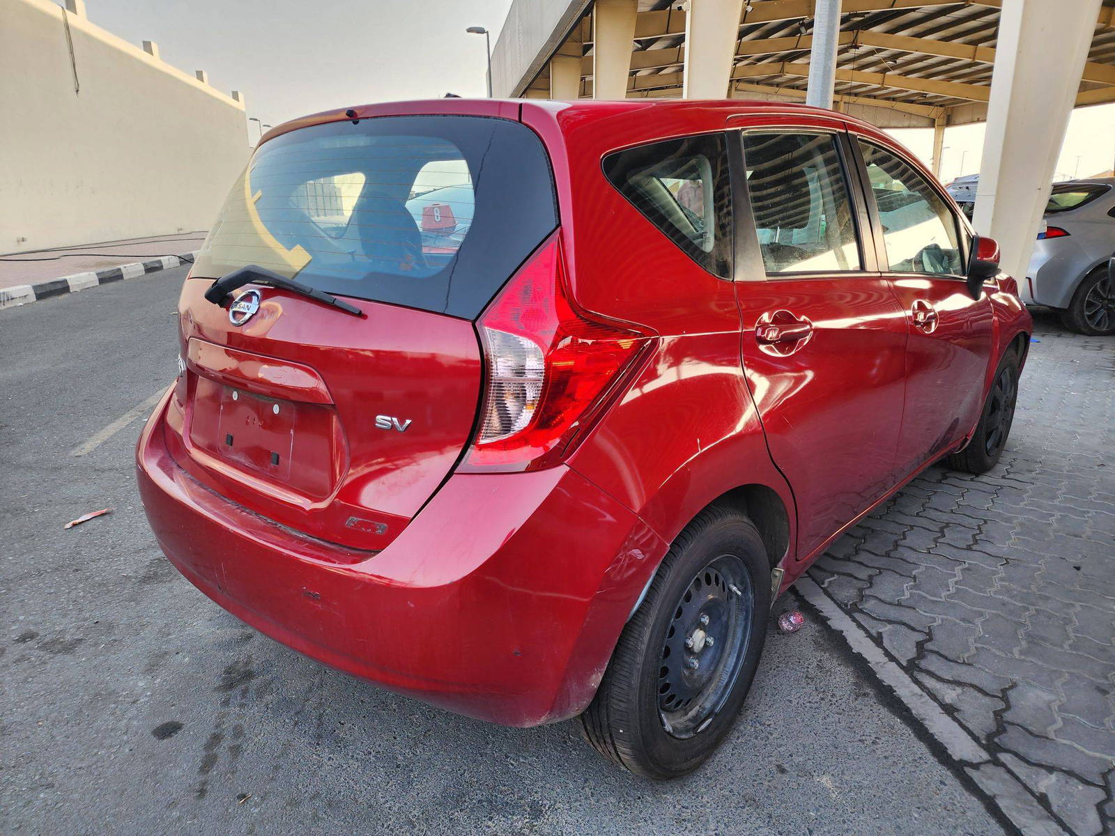 2014 NISSAN VERSA NOTE — 123509 Miles — Lot 39000064 — Souq - Marhaba Auctions Used Cars - Image 3