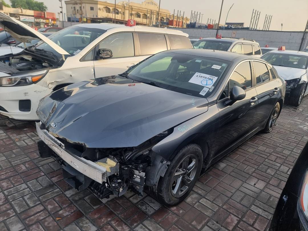 KIA K5 2021 vehicle photo