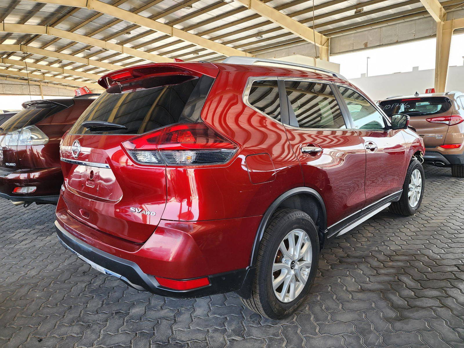 2018 NISSAN ROGUE — 129175 KM — Lot 1JC707505 — Souq - Marhaba Auctions Used Cars - Image 3