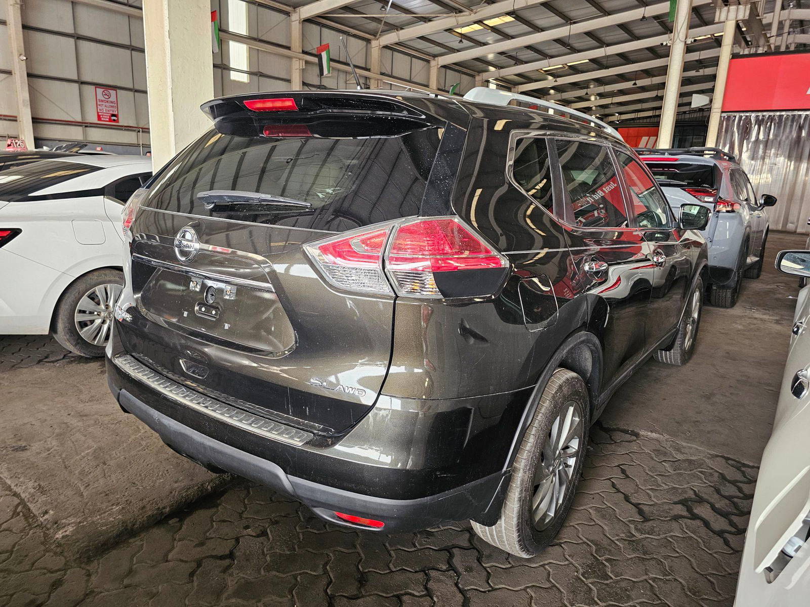 2015 NISSAN ROGUE — 160890 Miles — Lot C798091 — Main - Marhaba Auctions Used Cars - Image 3