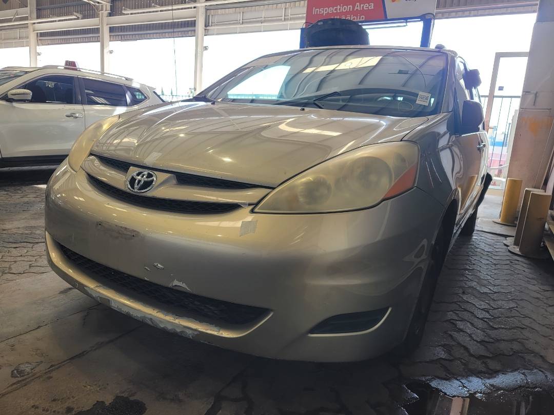 2007 TOYOTA SIENNA — 200756 Miles — Lot 79688214 — Main - Marhaba Auctions Used Cars - Image 4