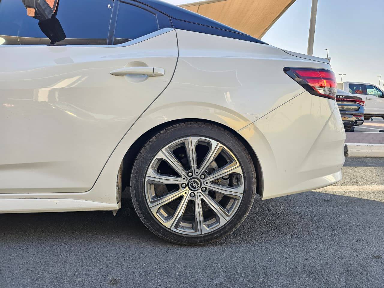 NISSAN SENTRA 2021 - Marhaba Auction Used Cars - Image 11