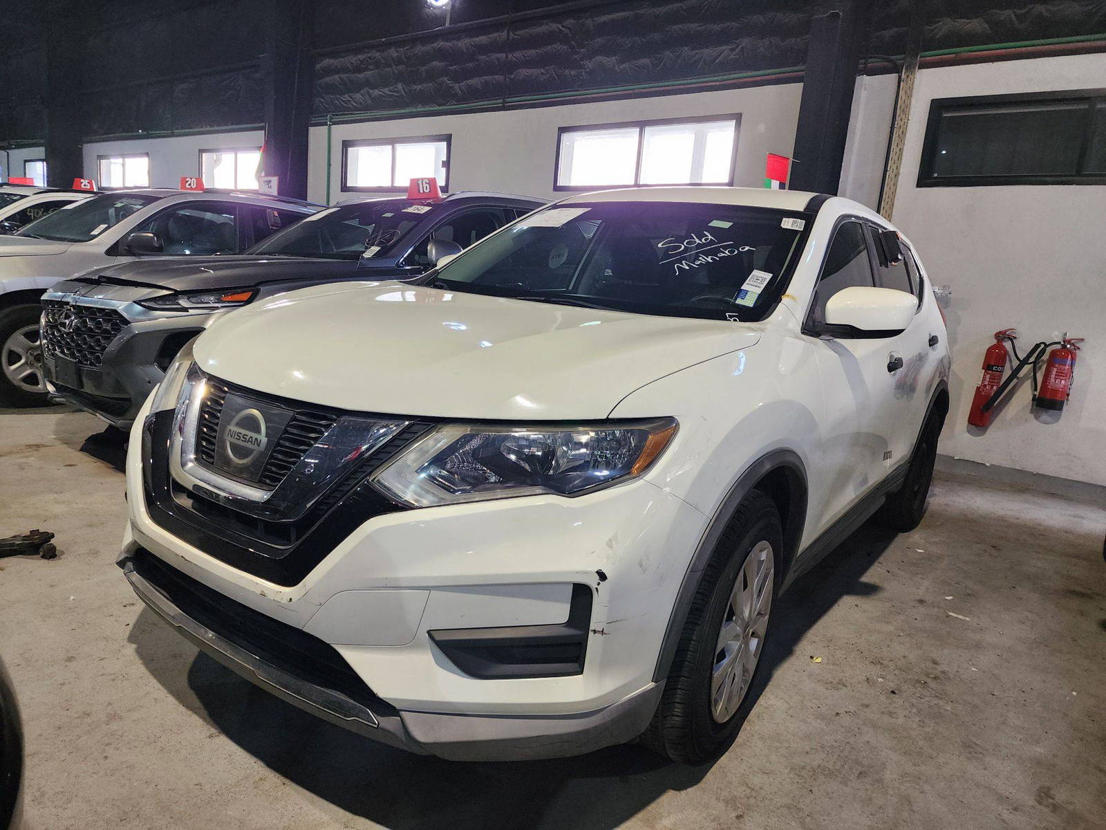 2017 NISSAN ROGUE — 84824 Miles — Lot 574979 — Al Quoz - Marhaba Auctions Used Cars - Image 4