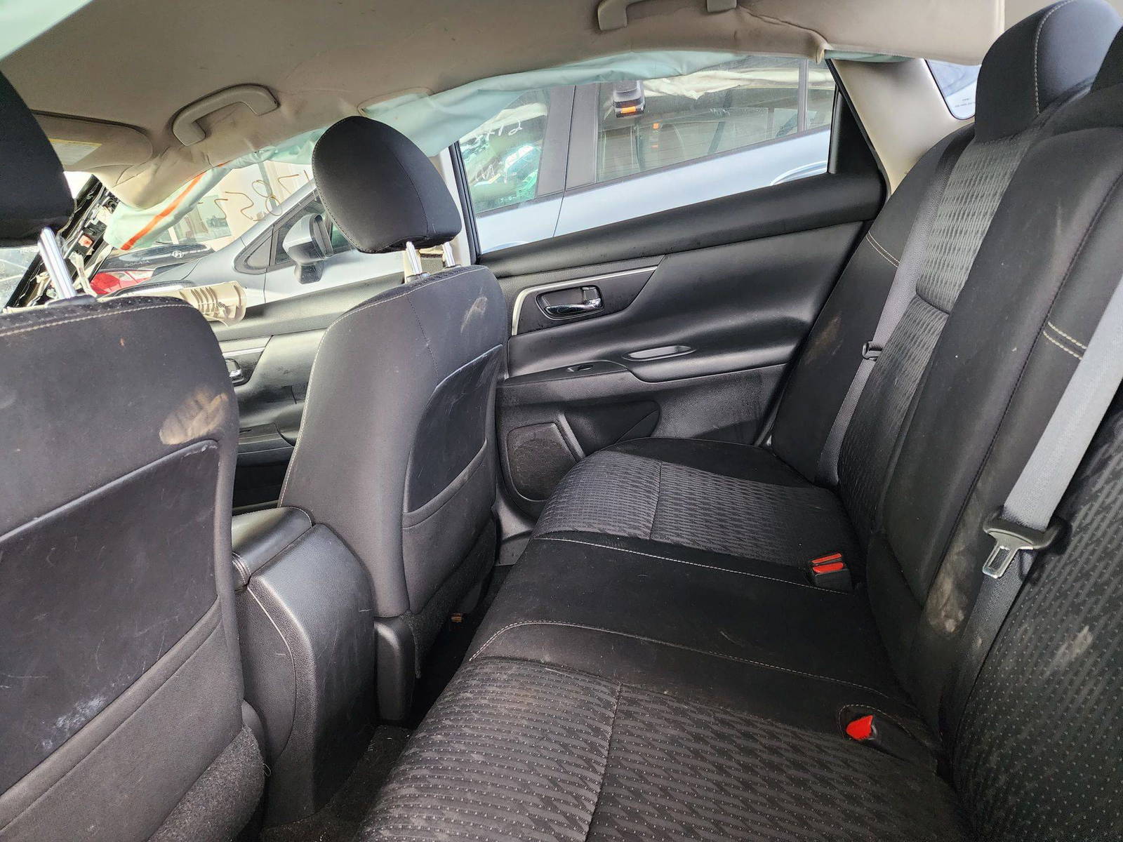 2016 NISSAN ALTIMA — 99269 Miles — Lot 37478527 - Marhaba Auctions Used Cars - Image 6