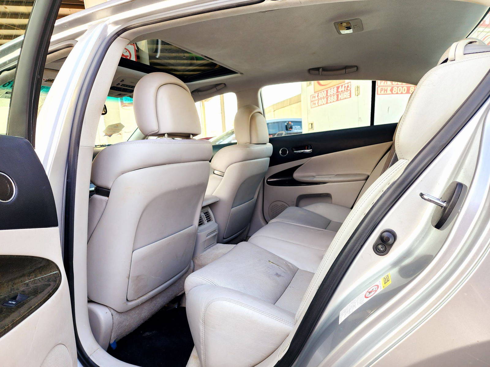 2010 LEXUS GS 350 — 214037 Miles — Lot A0049589 — Souq - Marhaba Auctions Used Cars - Image 6