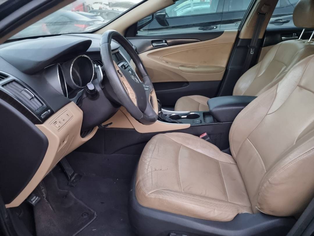 2011 HYUNDAI SONATA — 185717 Miles — Lot 125487 — Ind. 12 - Marhaba Auctions Used Cars - Image 8