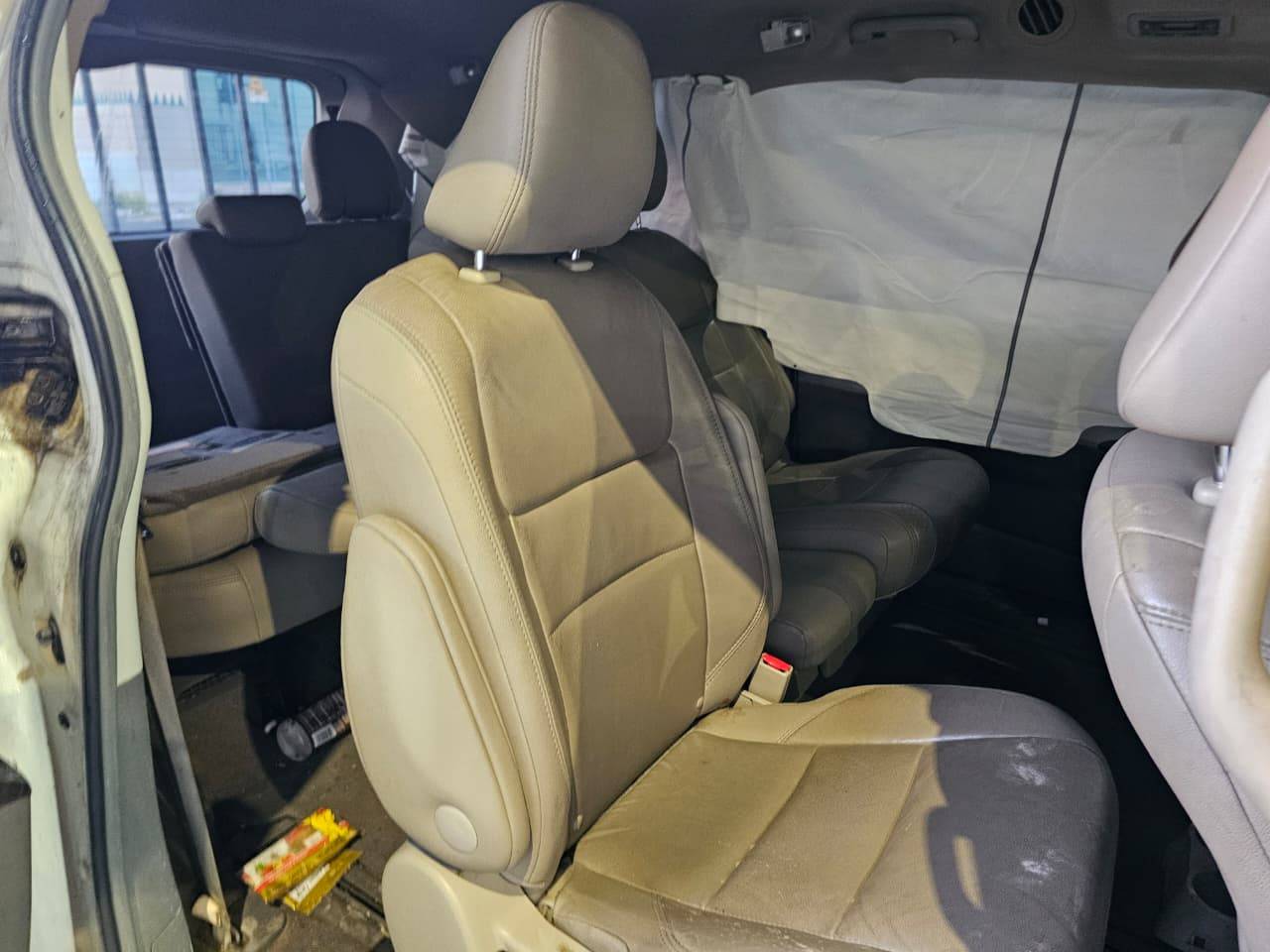 2015 TOYOTA SIENNA — 204991 Miles — Lot S570307 — Main - Marhaba Auctions Used Cars - Image 6