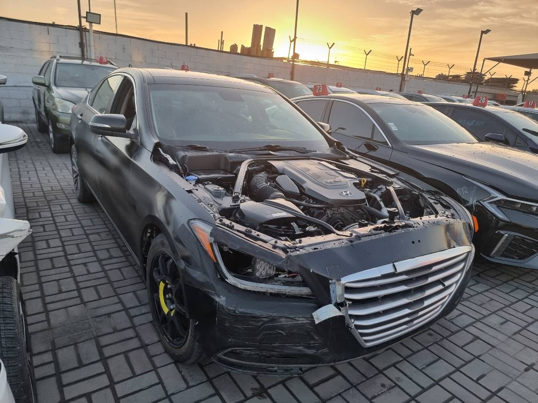 2015 HYUNDAI GENESIS — 184509 Miles — Lot U018111 — Souq - Marhaba Auctions Used Cars - Image 16