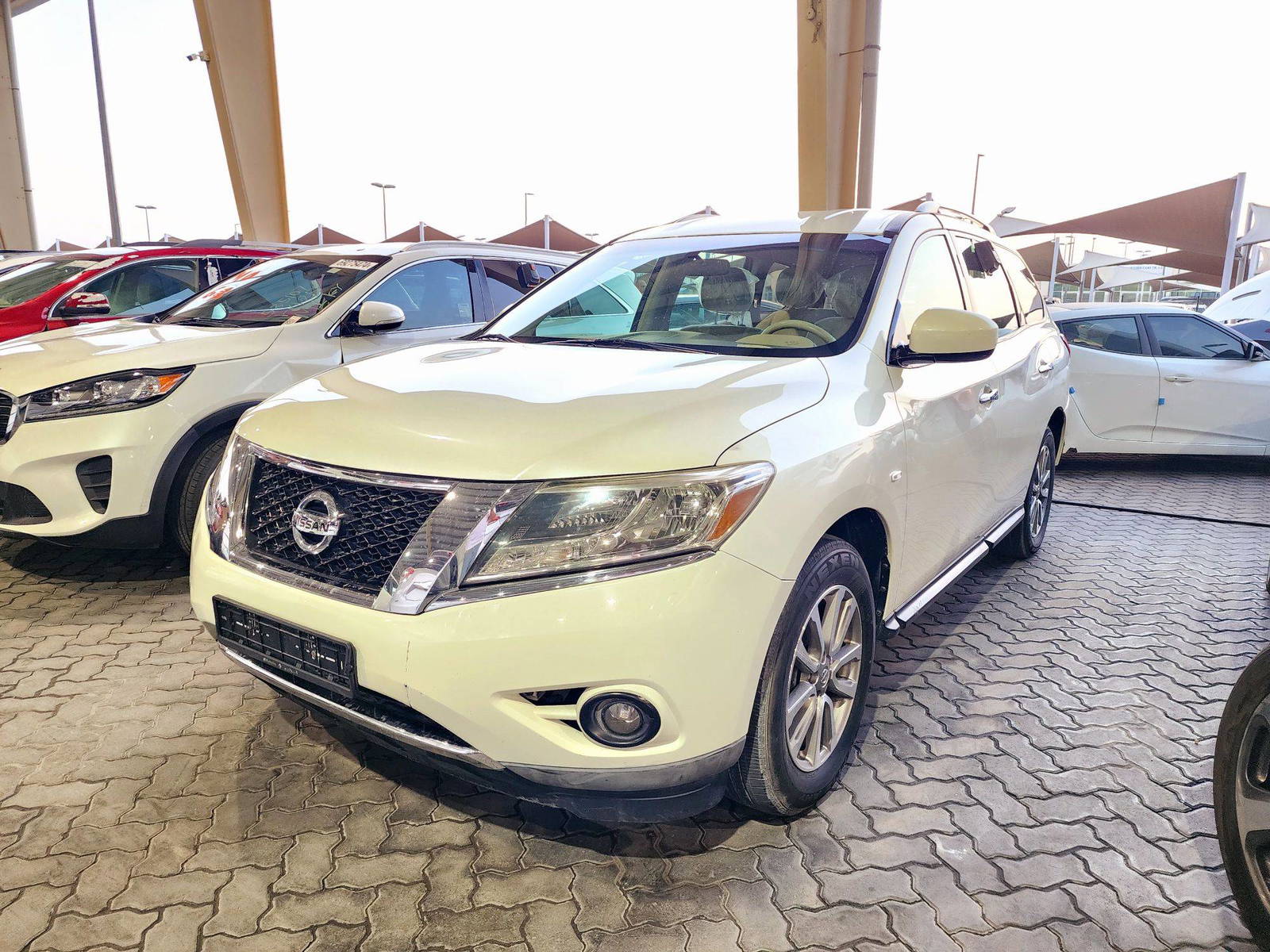 2015 NISSAN PATHFINDER — 130566 KM — Lot 70FC604065 — Souq - Marhaba Auctions Used Cars - Image 5