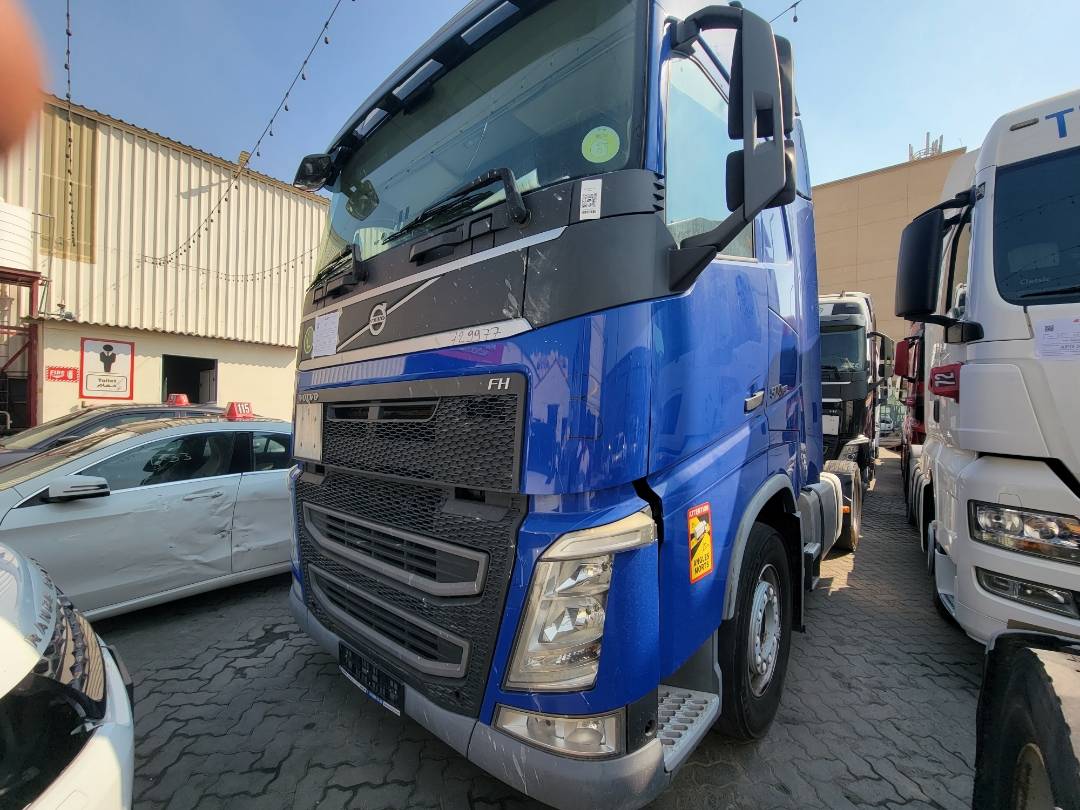 2015 VOLVO FH-Series — 927112 KM — Lot FB729977 — Main - Marhaba Auctions Used Cars - Image 9