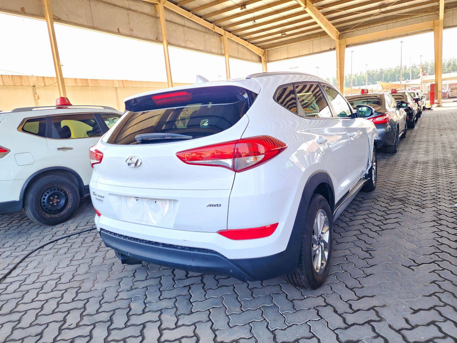 2018 HYUNDAI TUCSON — 80753 Miles — Lot 87190524 — Ind. 12 - Marhaba Auctions Used Cars - Image 3