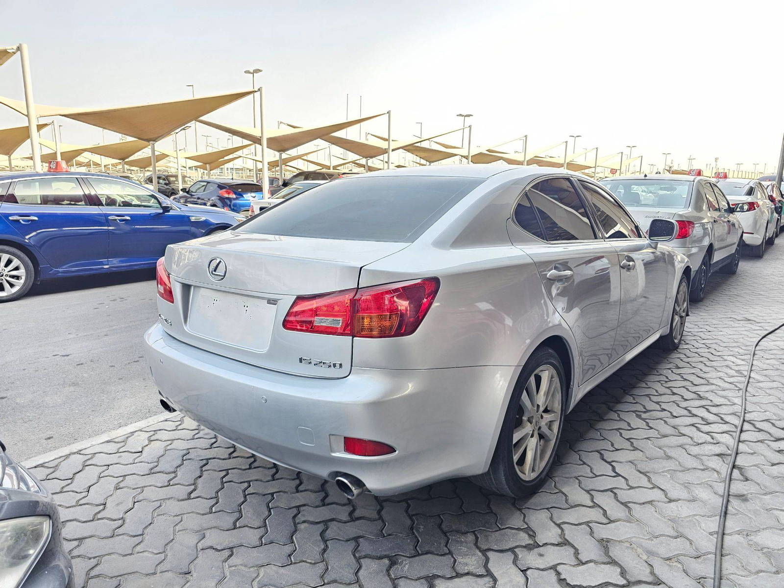 2006 LEXUS IS 250 — 122281 Miles — Lot 2X65005776 — Souq - Marhaba Auctions Used Cars - Image 4