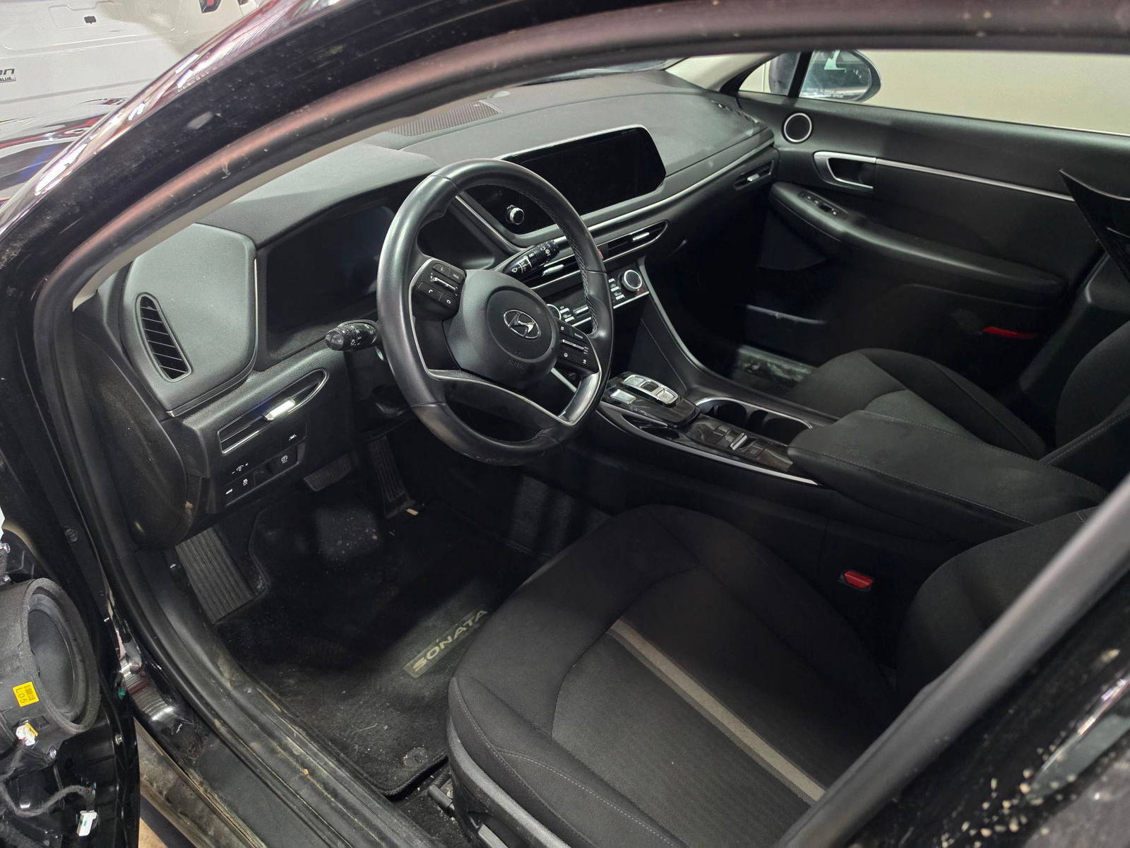 2023 HYUNDAI SONATA — 42600 Miles — Lot 96207085 - Marhaba Auctions Used Cars - Image 8