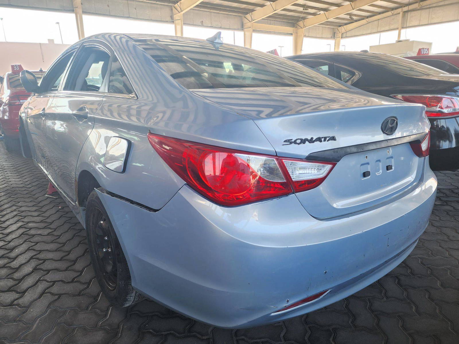 2011 HYUNDAI SONATA — 209878 Miles — Lot 54057303 - Marhaba Auctions Used Cars - Image 11