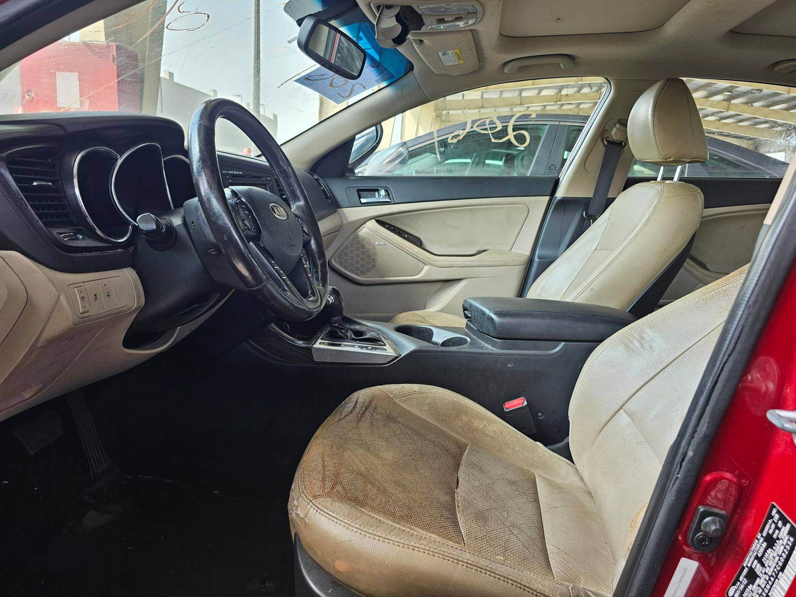 2012 KIA OPTIMA — 192198 Miles — Lot CG082556 — Souq - Marhaba Auctions Used Cars - Image 9