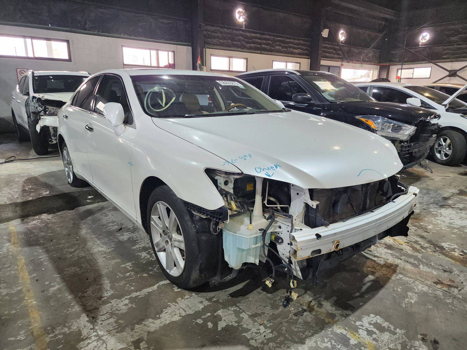 2009 LEXUS ES 350 — 172455 Miles — Lot 2310783 — Al Quoz - Marhaba Auctions Used Cars - Image 3