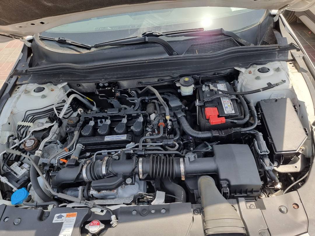 2018 HONDA ACCORD — 114064 Miles — Lot 4568466 — Ind. 12 - Marhaba Auctions Used Cars - Image 10