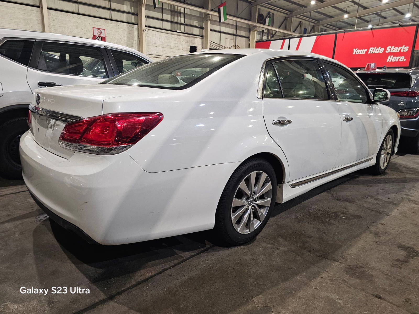TOYOTA AVALON 2011 - Marhaba Auction Used Cars - Image 3