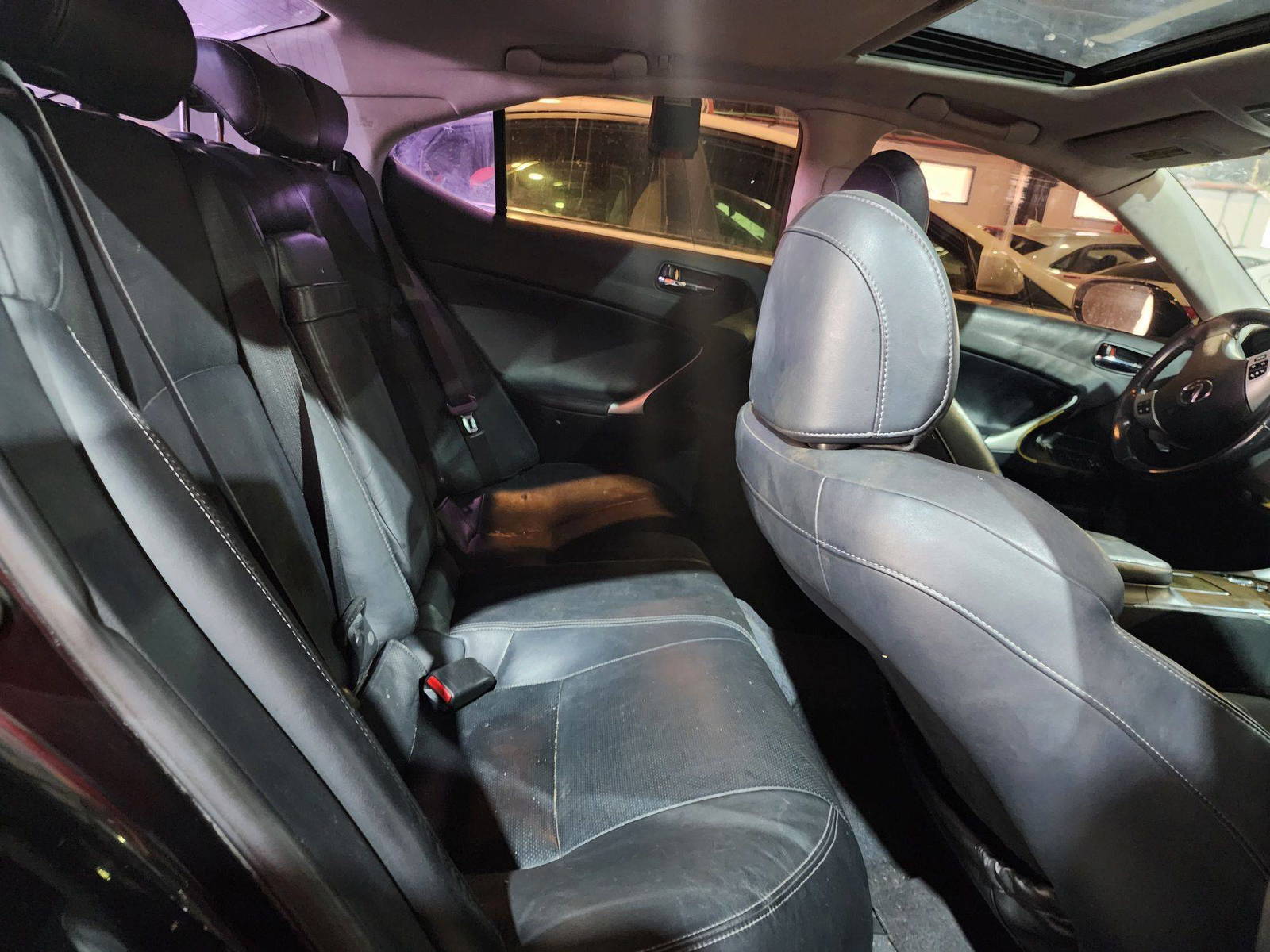 2012 LEXUS IS 250 — 188087 Miles — Lot 4964 — Al Quoz - Marhaba Auctions Used Cars - Image 7