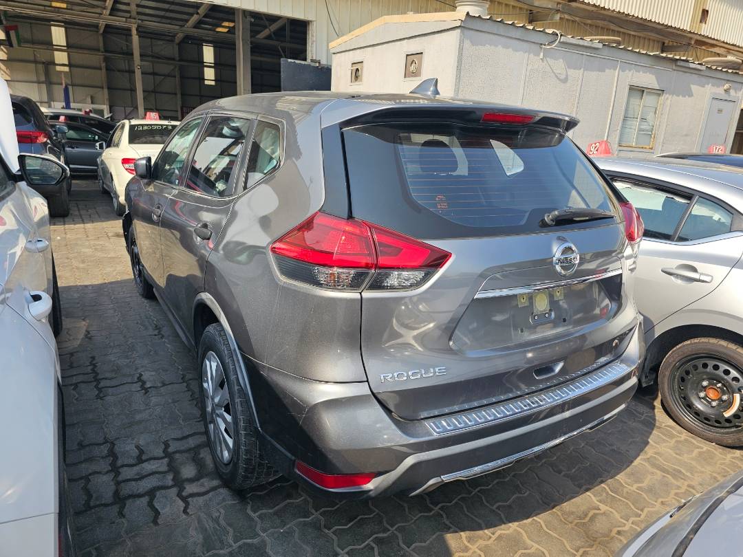 2017 NISSAN ROGUE — 116957 Miles — Lot W385088 — Main - Marhaba Auctions Used Cars - Image 4