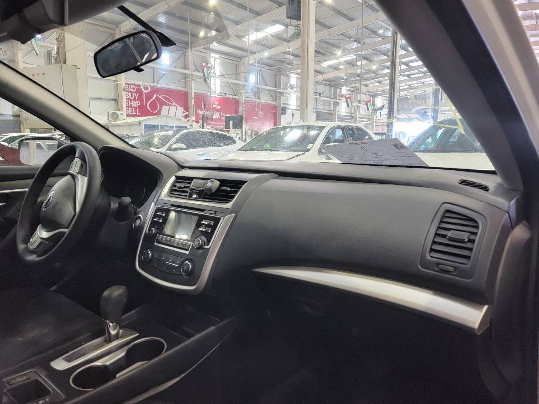 2018 NISSAN ALTIMA — 443969 KM — Lot 06880 - Marhaba Auctions Used Cars - Image 4