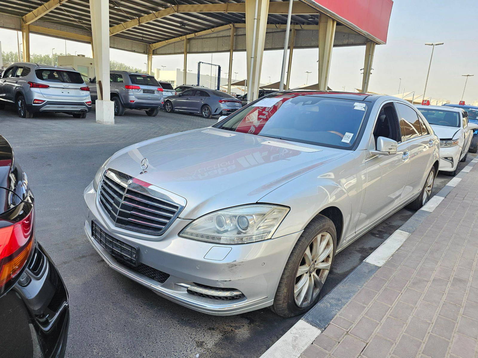 2010 MERCEDES BENZ S 500 4MATIC — 276142 KM — Lot A32137 — Souq - Marhaba Auctions Used Cars - Image 4