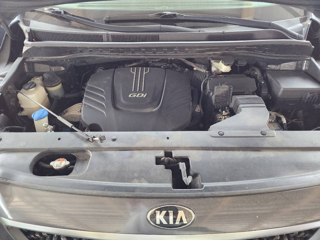 2016 KIA SEDONA — 166606 Miles — Lot 41670534 - Marhaba Auctions Used Cars - Image 3